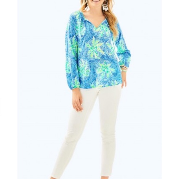 Lilly Pulitzer Willa Top - Picture 3 of 6